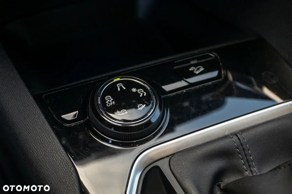 Peugeot 3008 HDi 150 Active - 27