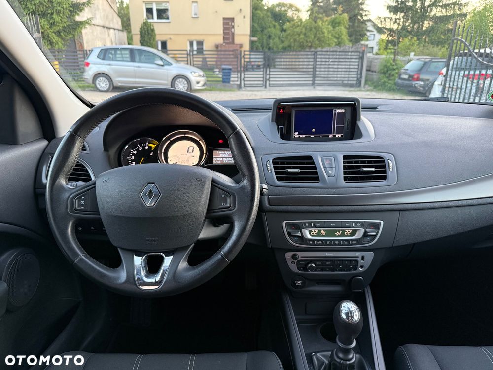 Renault Megane ENERGY TCe 115 Start & Stop Bose Edition - 14