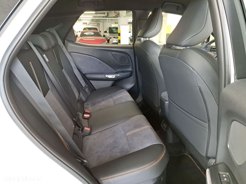 Lexus LBX 1.5 Hybrid Cool - 15