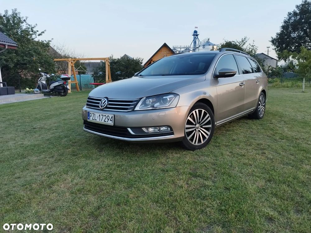 Volkswagen Passat 2.0 TDI Comfortline DSG - 1