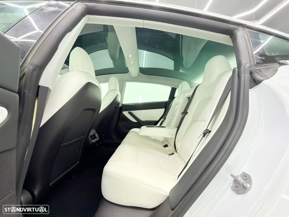 Tesla Model 3 Long-Range Dual Motor AWD - 10