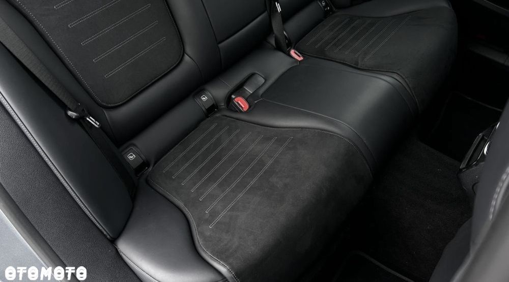 Mercedes-Benz Klasa C 200 9G-TRONIC - 19