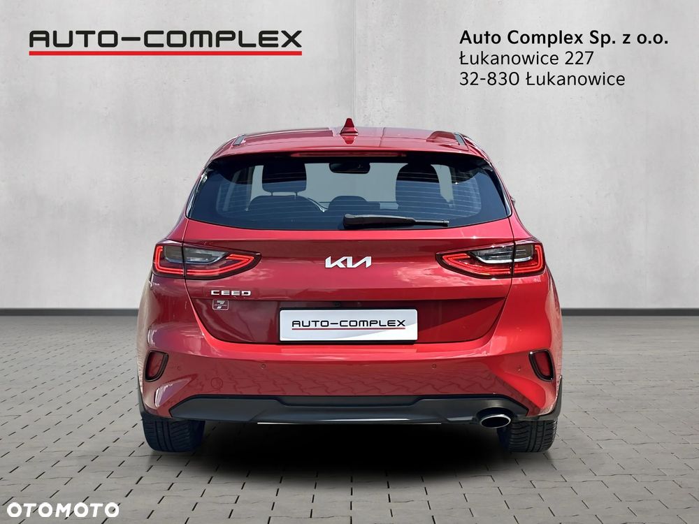 Kia Ceed 1.5 T-GDI M - 5
