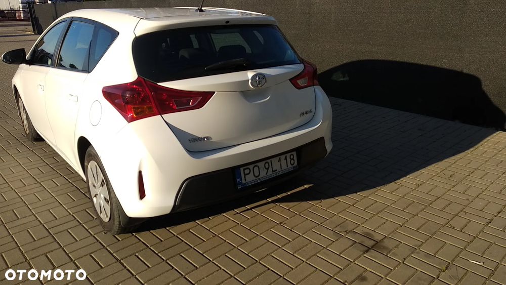 Toyota Auris - 8