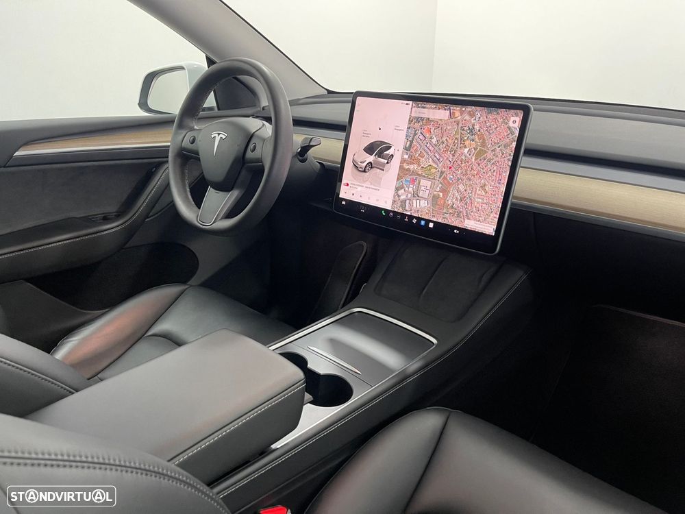 Tesla Model Y RWD - 23