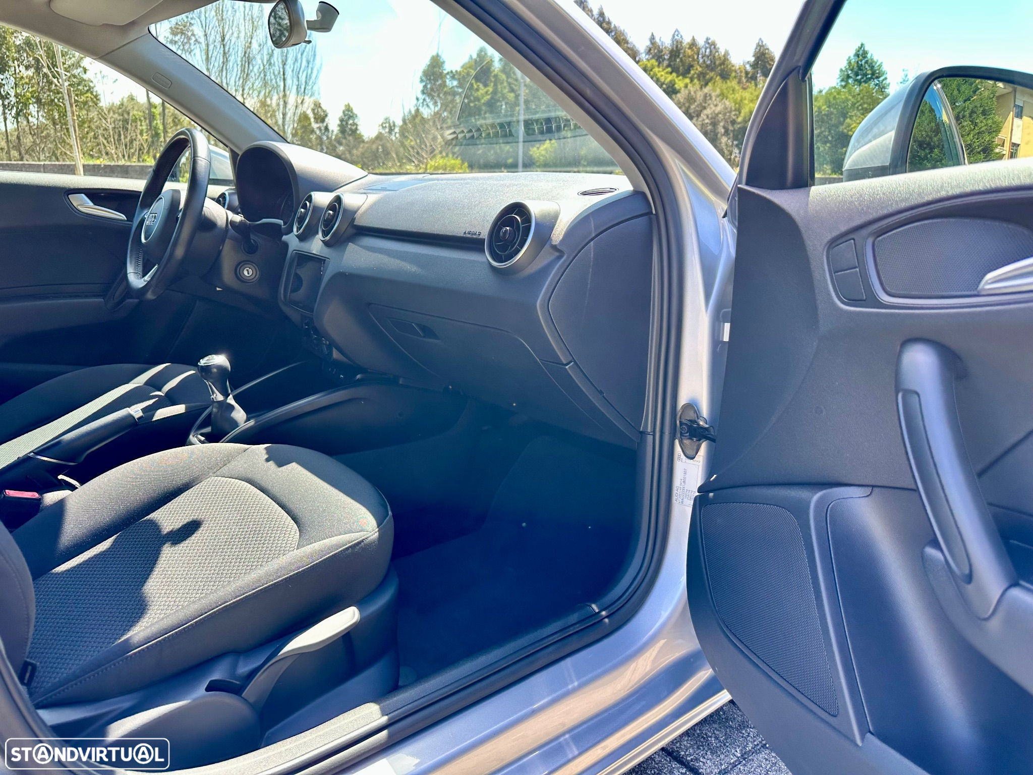 Audi A1 Sportback 1.0 TFSI ultra design - 25
