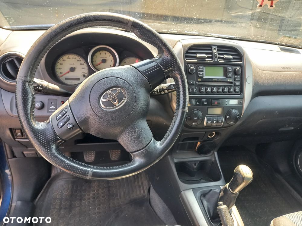 Toyota RAV4 2.0 D-4D Sol - 4