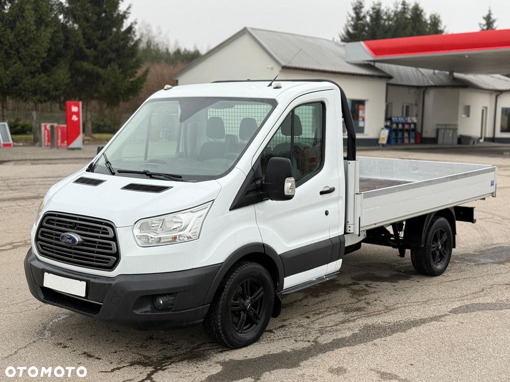 Ford Transit. - 1