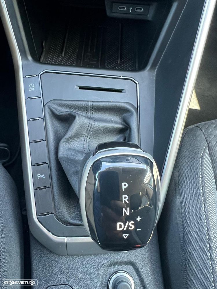 VW Polo 1.0 TSI Urban DSG - 23