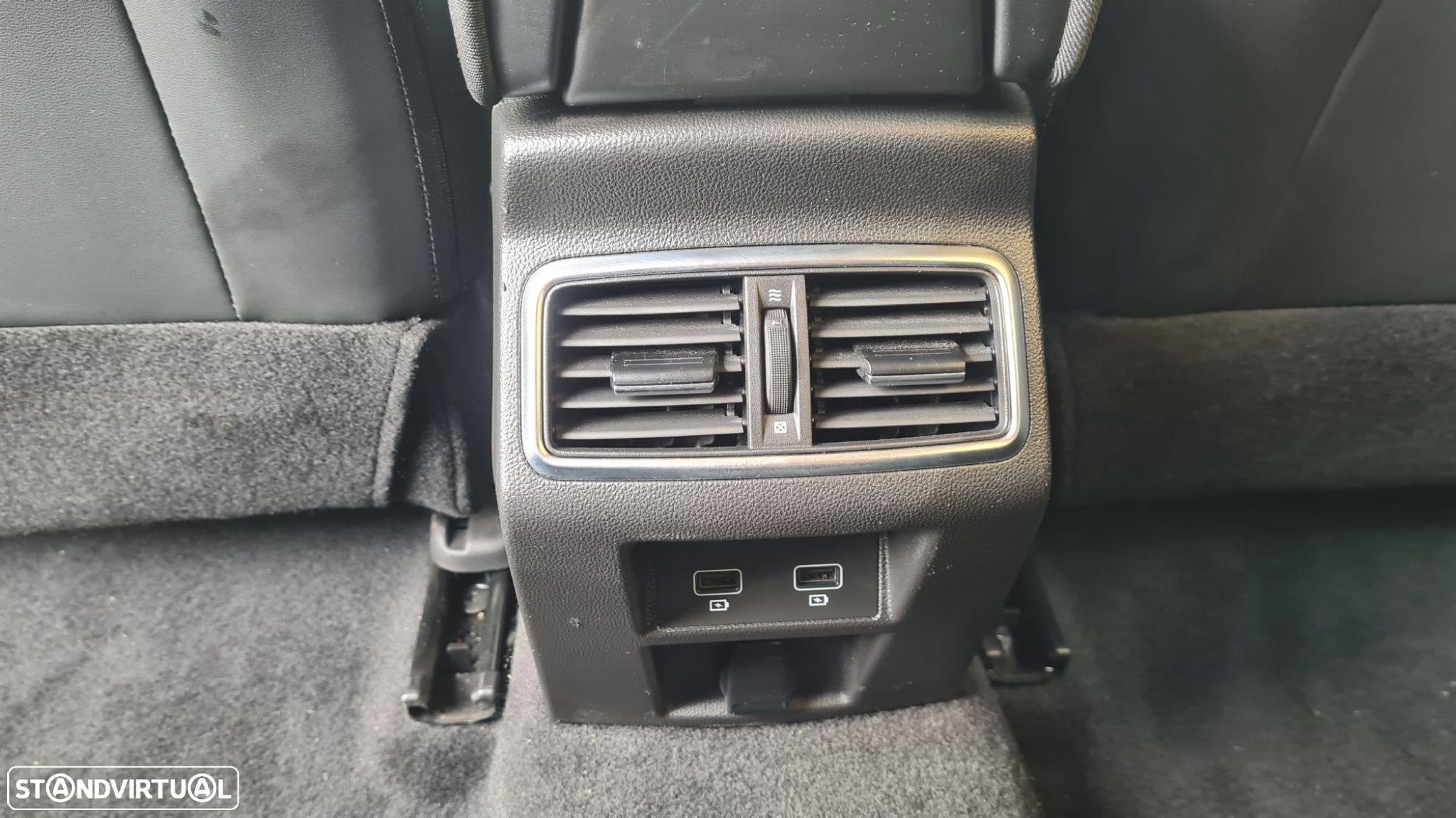 Renault Mégane 1.5 Blue dCi Intens - 42