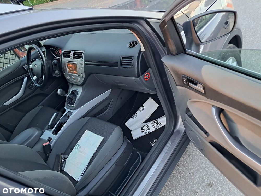 Ford Kuga 2.0 TDCi 4WD Trend - 11