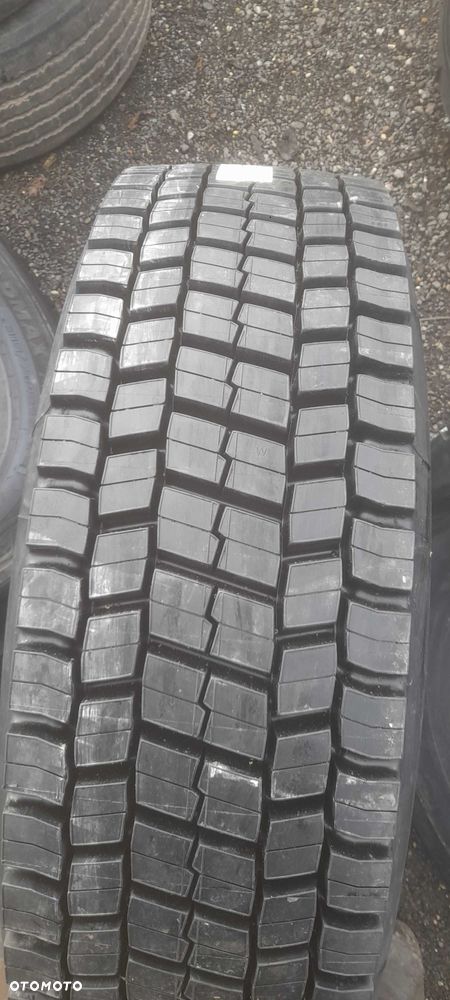 opony Bandag/Bridgestone M729   315/70R22,5 - 1