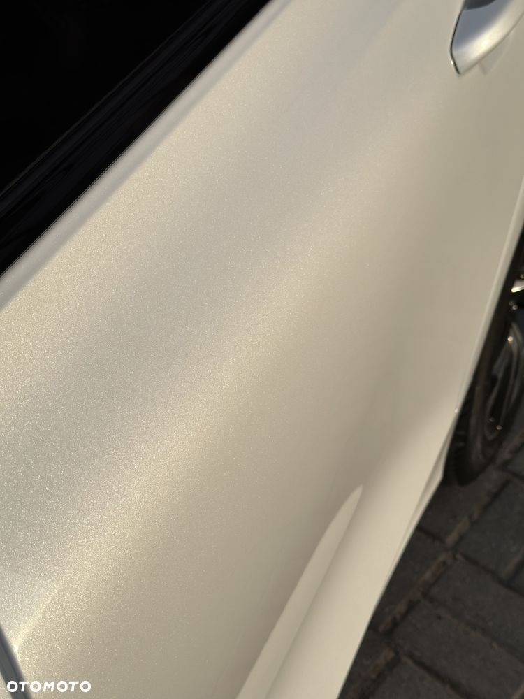 Volvo V60 B4 B DKG Plus Dark - 18