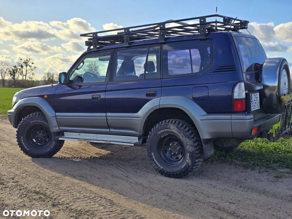 Toyota Land Cruiser VZJ95 3.4 Special - 3