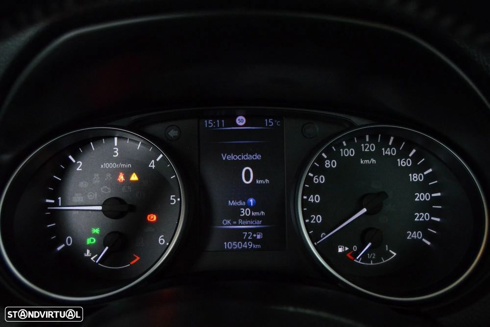 Nissan Qashqai 1.6 dCi N-Connecta - 33