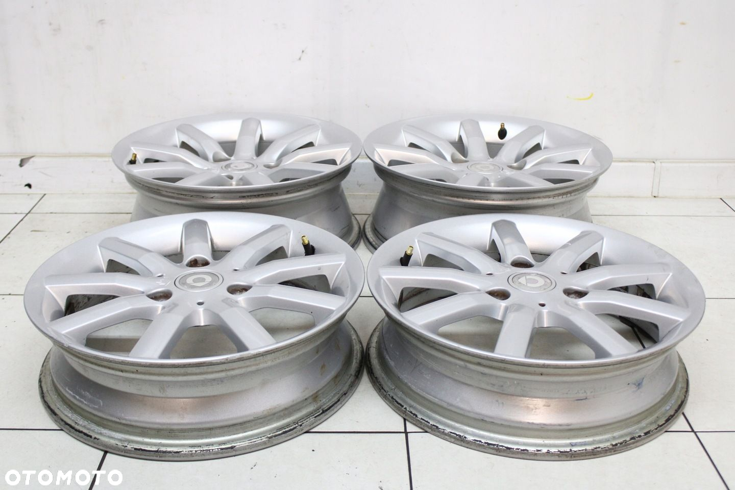 FELGI ALUMINIOWE ALUFELGI SMART 15 4J ET27 5,5J ET-1 3X112 - 2