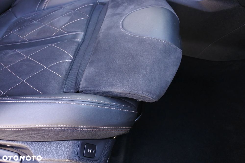 Peugeot 5008 2.0 BlueHDI GT S&S EAT8 - 8