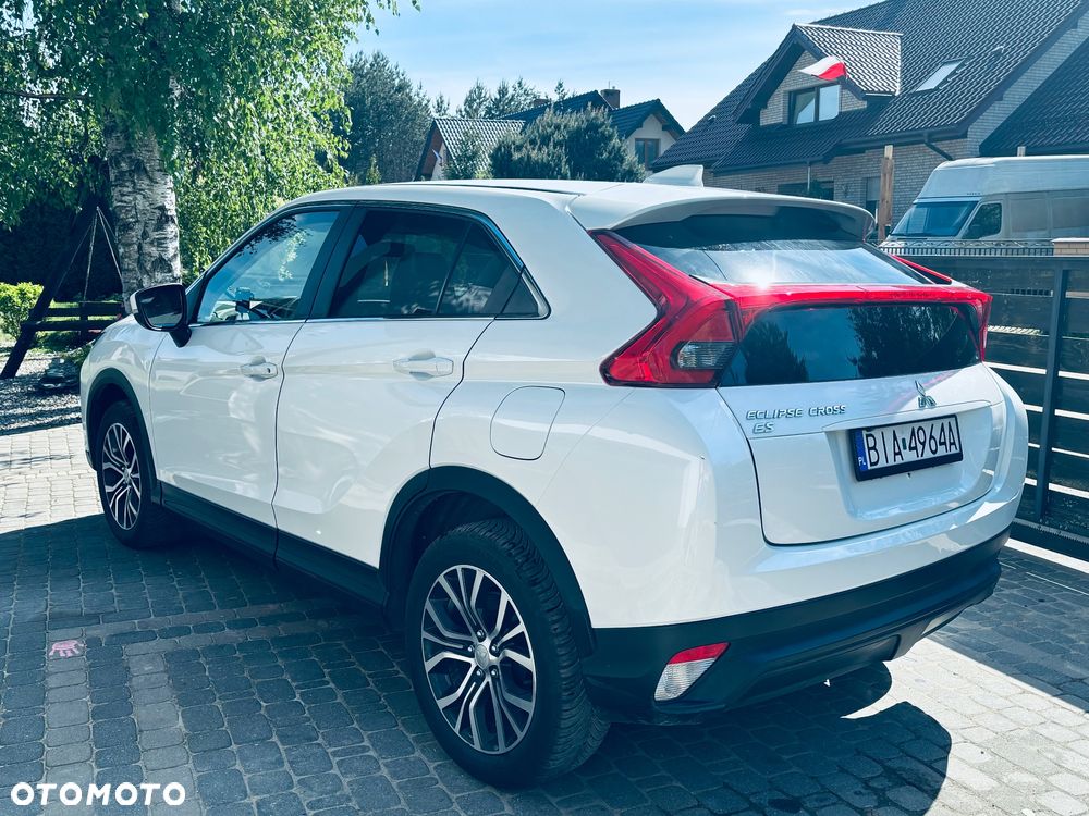 Mitsubishi Eclipse Cross - 14