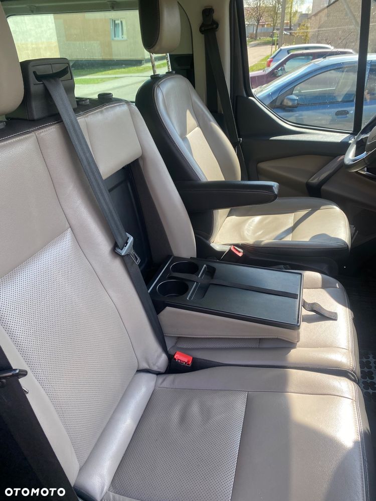Ford Tourneo Custom 2.0 TDCi L2 Titanium - 9