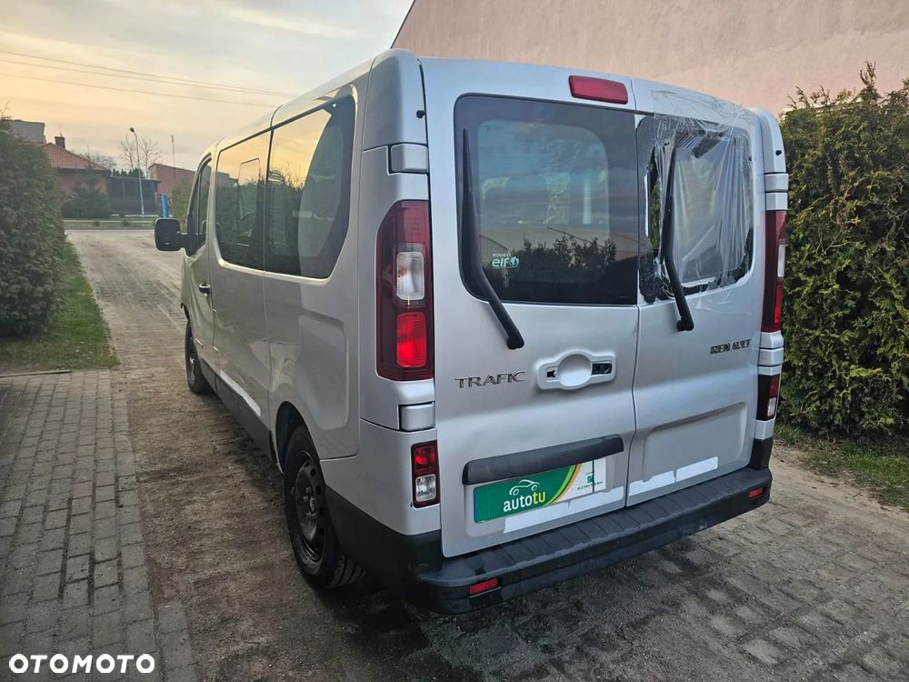Renault Trafic - 8