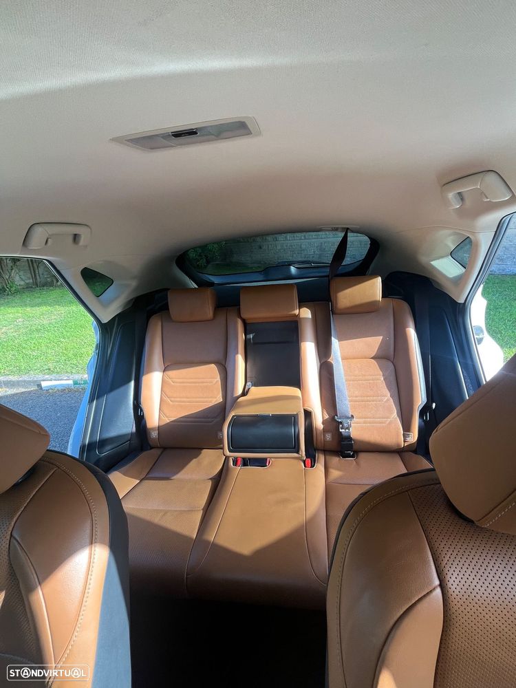 Lexus NX 300h Executive Plus - 14