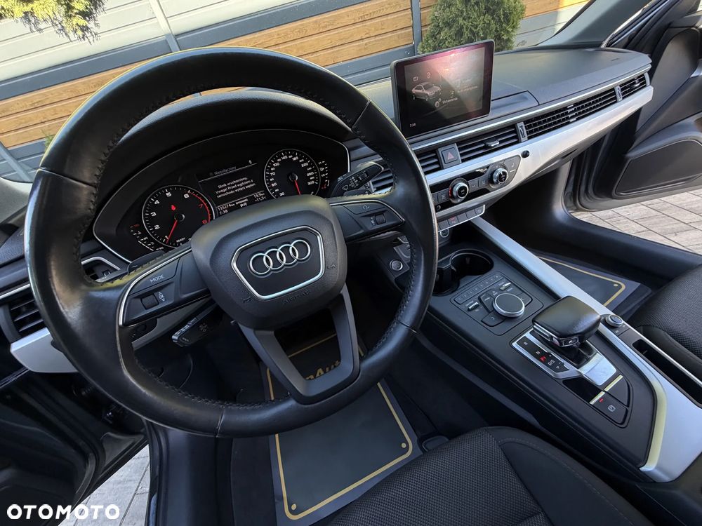 Audi A4 Limousine 2.0 TFSI ultra S tronic - 30