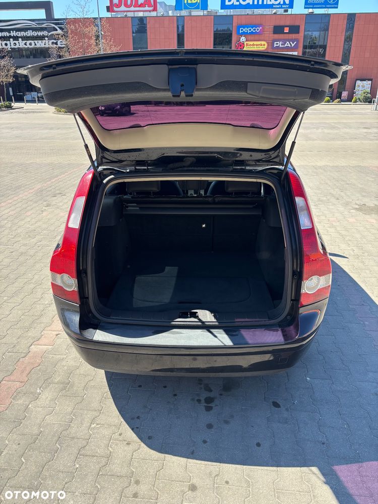 Volvo V50 - 19
