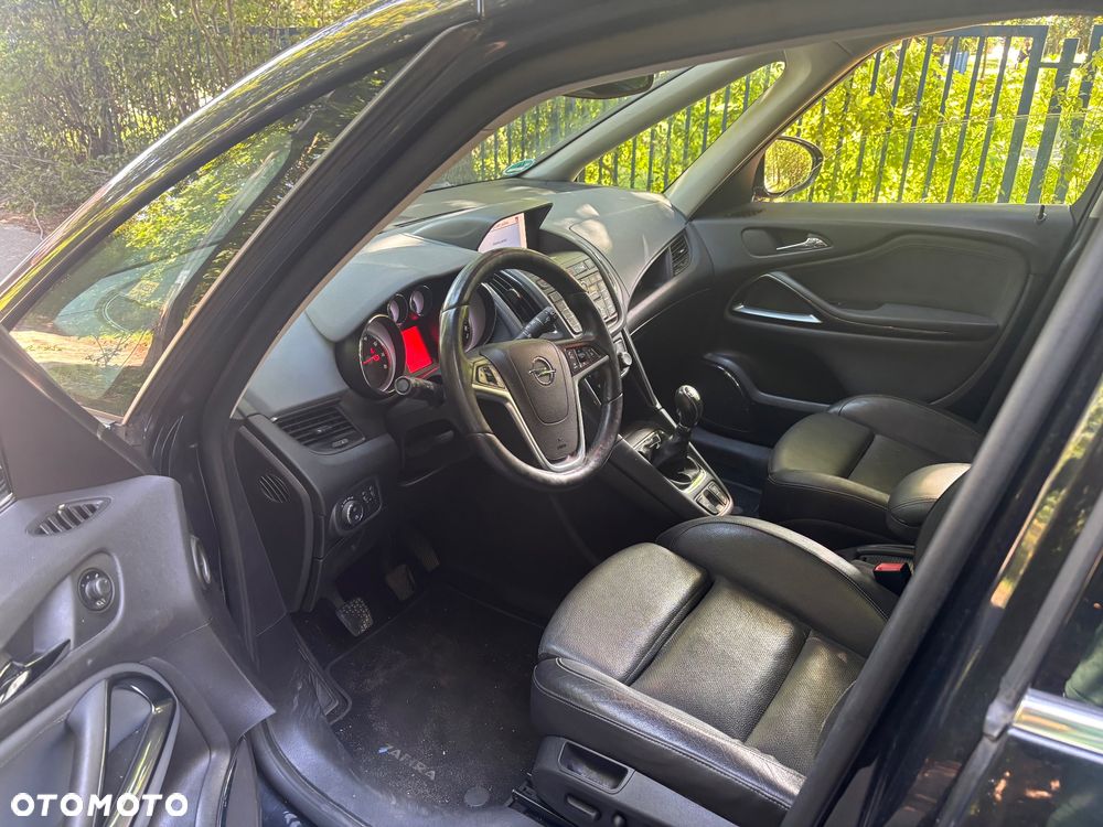 Opel Zafira - 7