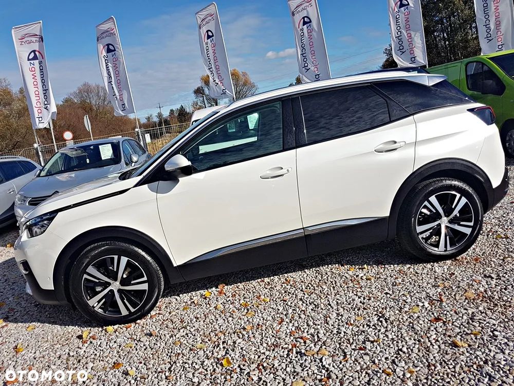 Peugeot 3008 1.2 PureTech Allure S&S - 5