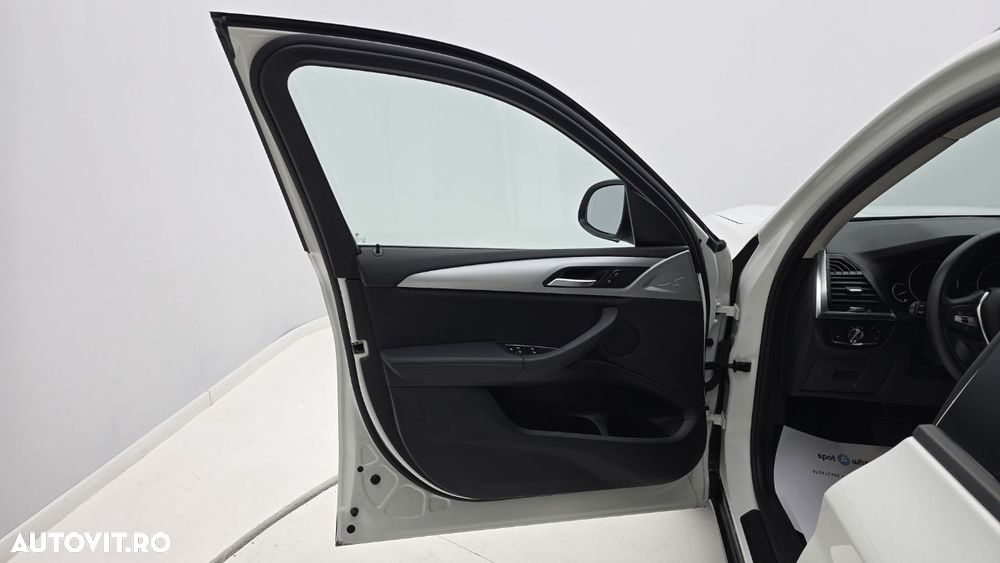 BMW X3 - 11