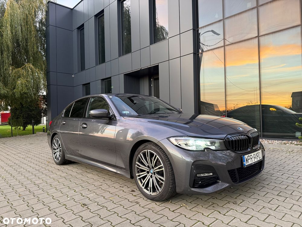 BMW Seria 3 320i M Sport sport - 25