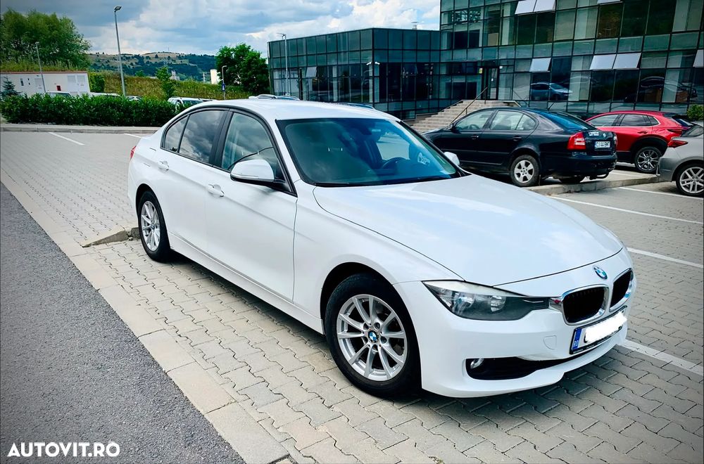 BMW Seria 3 318d DPF Aut. Edition Exclusive - 6