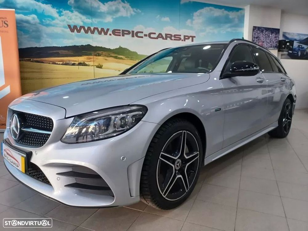 Mercedes-Benz C 300 de AMG Line - 4
