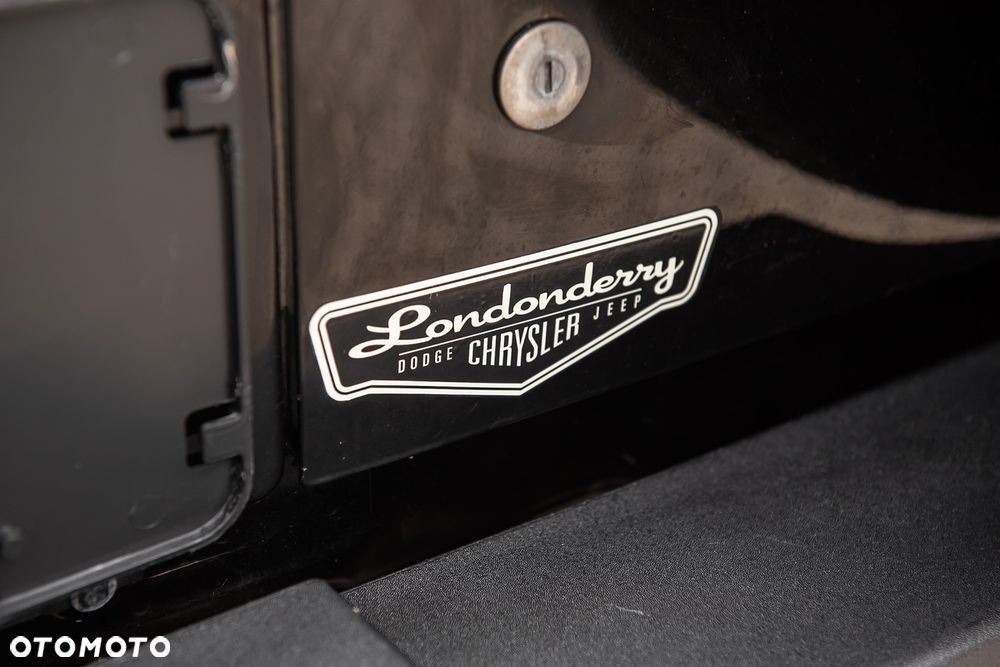 Jeep Wrangler - 31