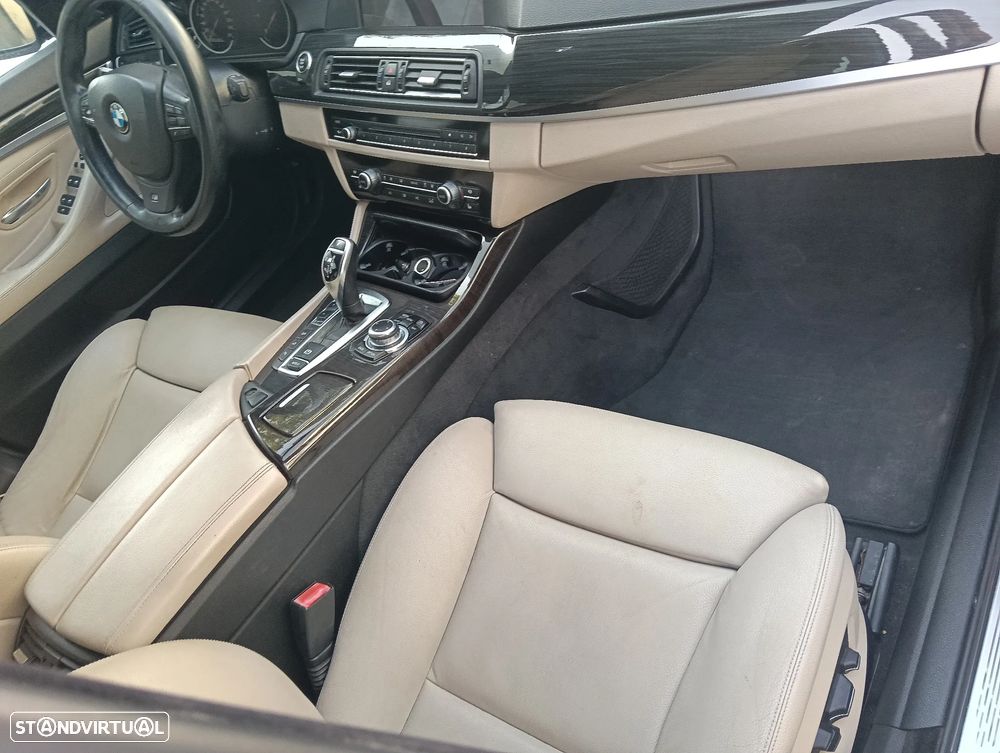 BMW M550d xDrive Auto - 10