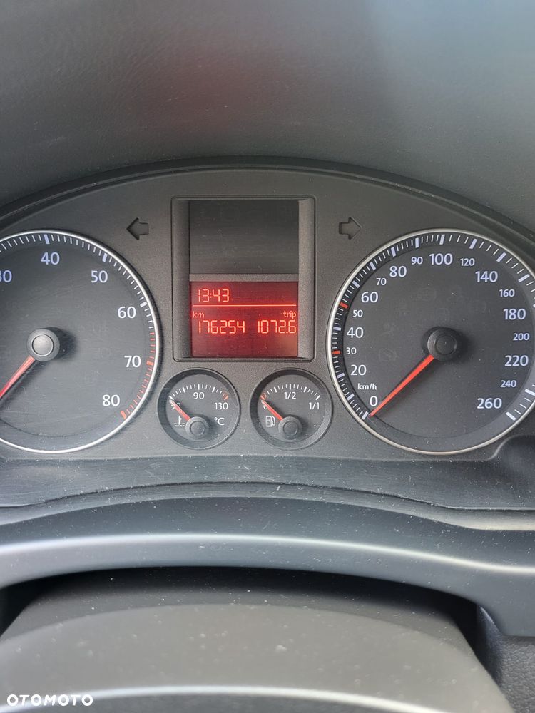 Volkswagen Golf Plus - 35