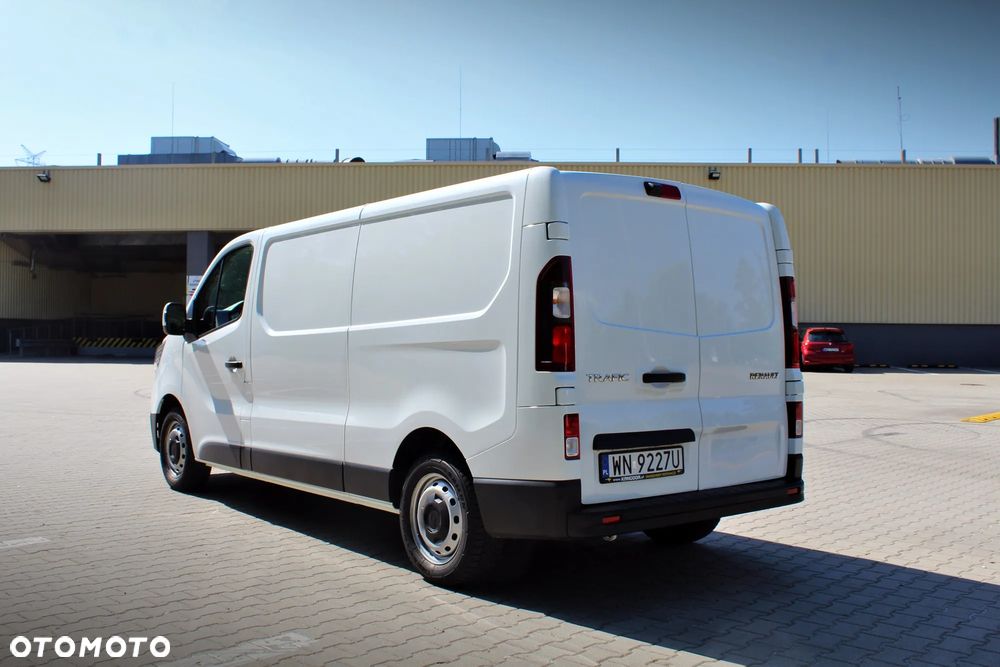 Renault Trafic L2H1 Long - 10