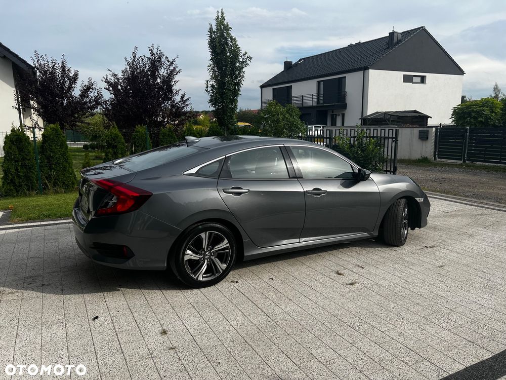 Honda Civic 1.5 T Elegance CVT - 8