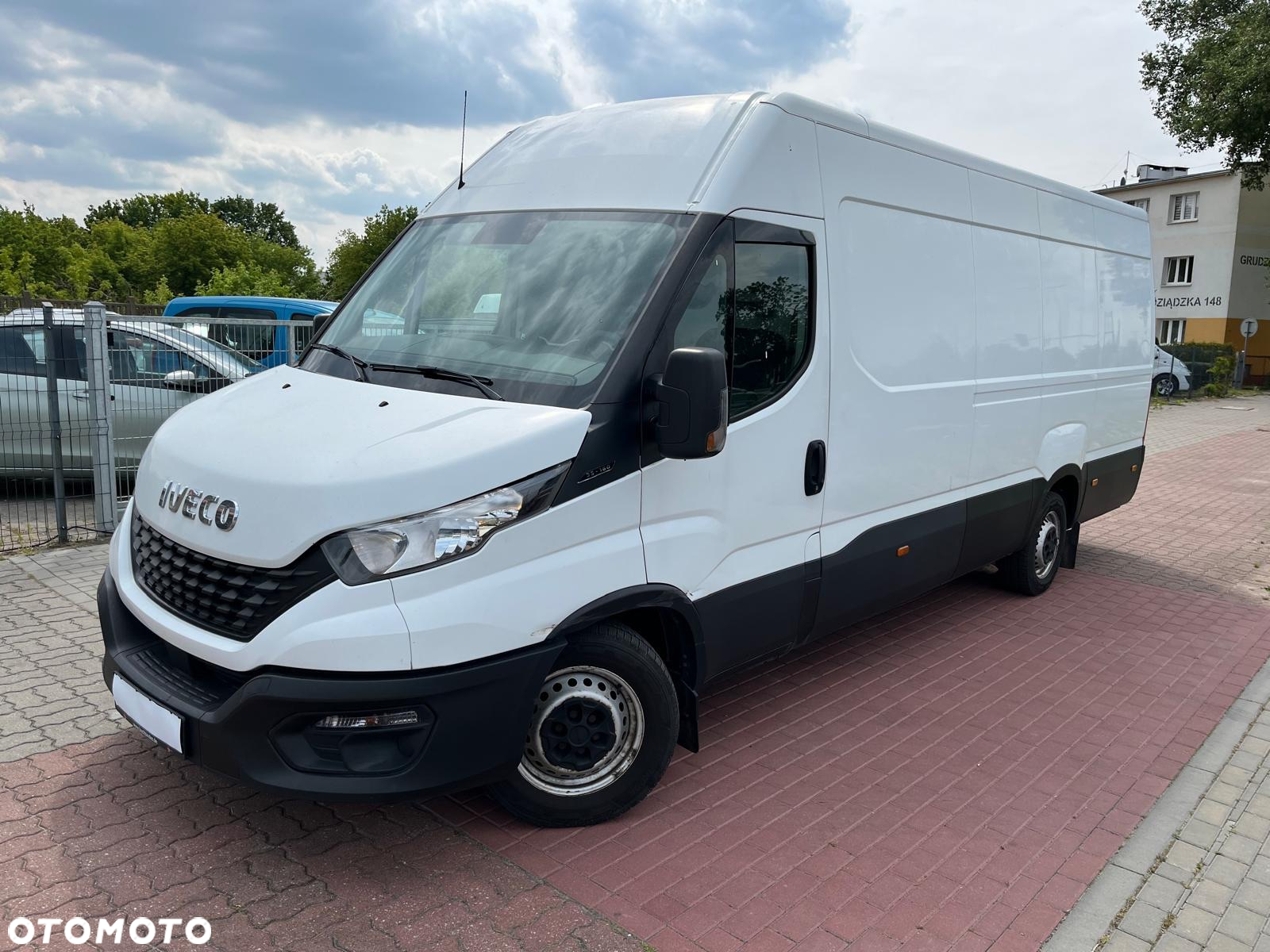 Iveco Daily - 7