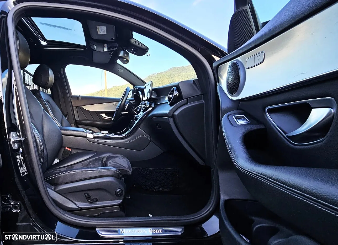 Mercedes-Benz GLC 220 d Coupe 4Matic 9G-TRONIC AMG Line - 21