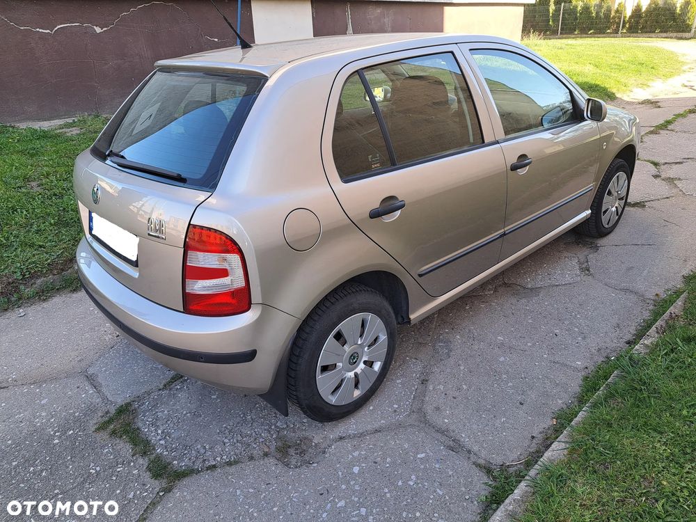 Skoda Fabia - 5