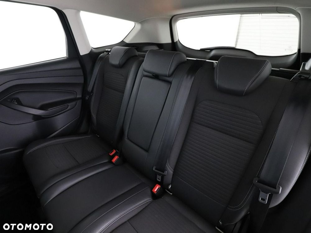 Ford Kuga 1.5 EcoBoost 2x4 Titanium - 17