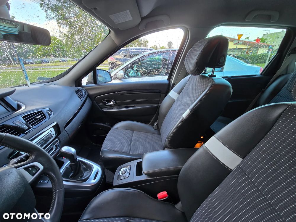 Renault Scenic 1.5 dCi Bose EDition EDC - 13