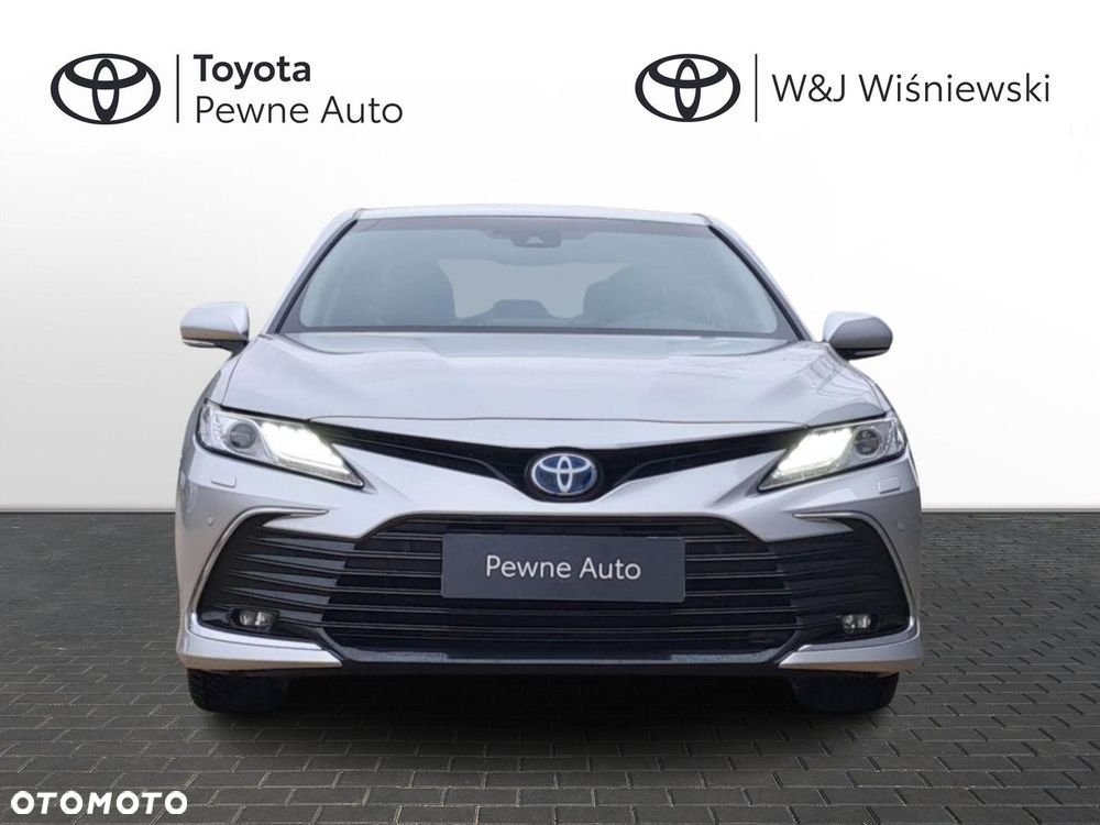 Toyota Camry 2.5 Hybrid Executive CVT - 2