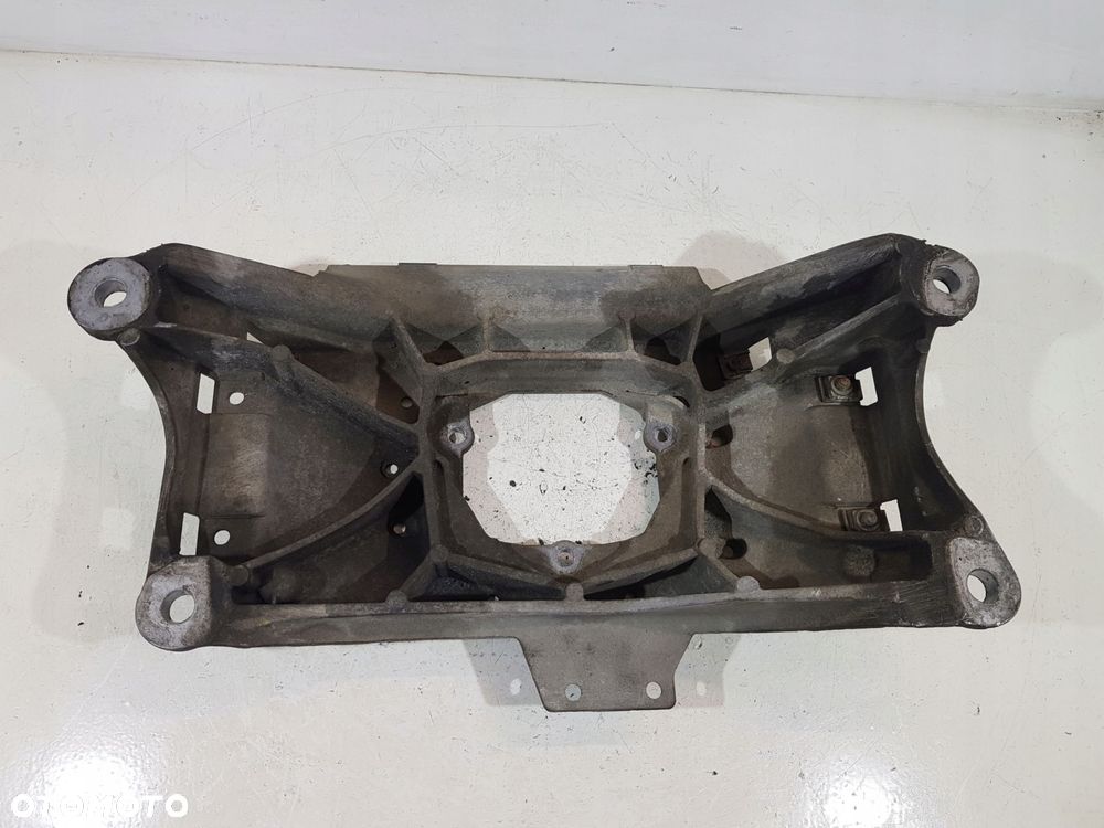 łapa wspornik skrzyni biegów 8k0399263bh audi a6 c7 2.0 tdi - 6