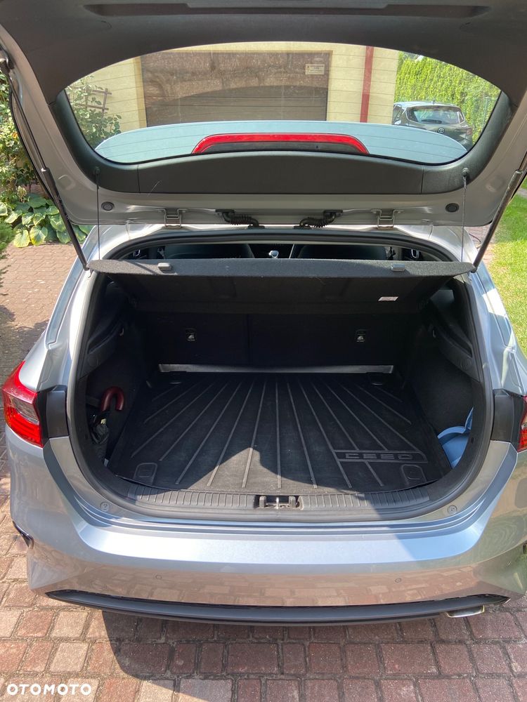 Kia Ceed 1.5 T-GDI DCT7 OPF Vision - 13