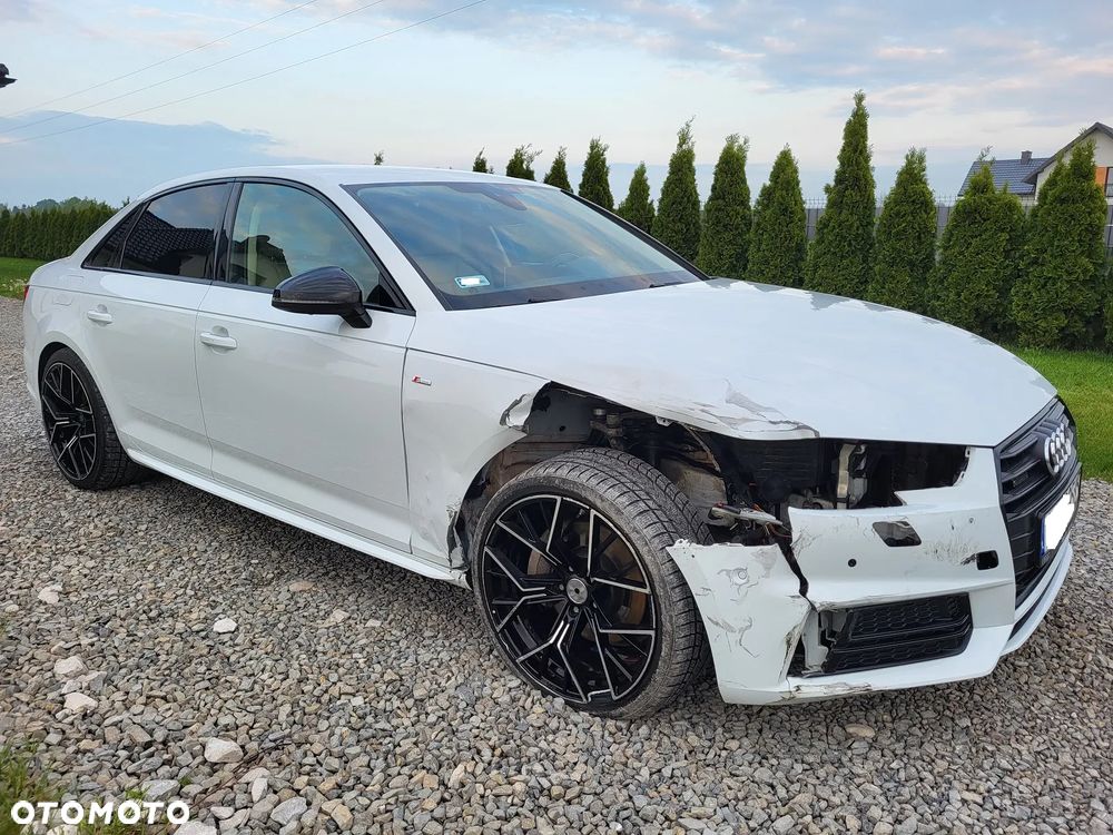 Audi A4 Limousine 40 TDI Quattro S tronic - 32