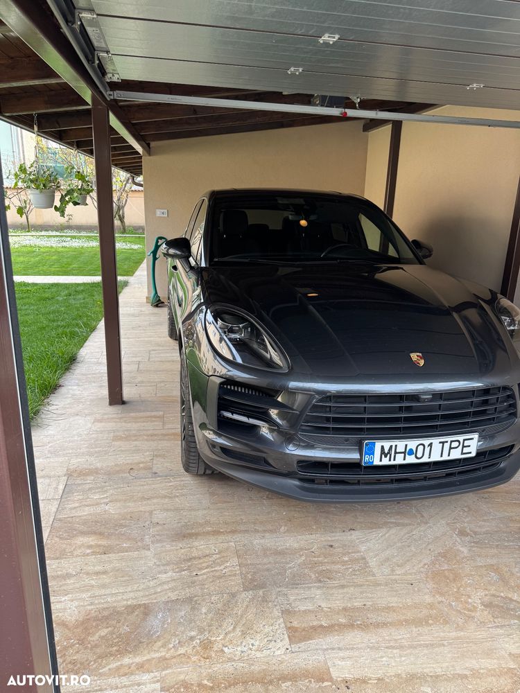 Porsche Macan S - 1