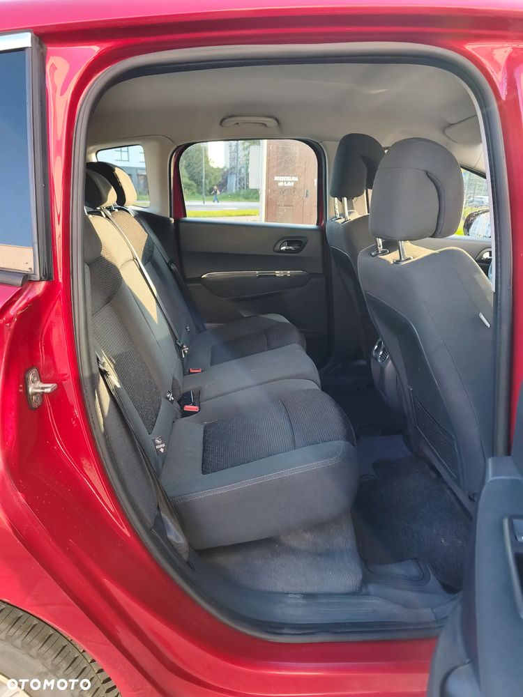Peugeot 3008 - 13
