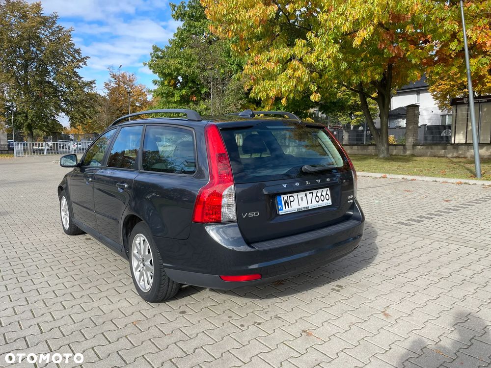 Volvo V50 - 3